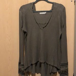 Long sleeve hooded waffle v neck shirt